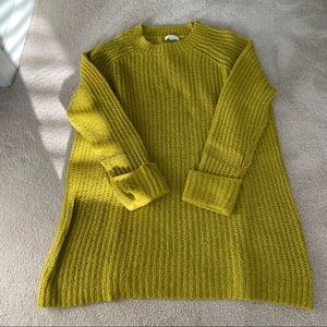 Beautiful cable pullover sweater